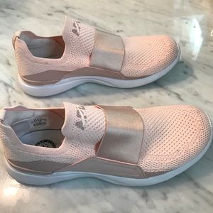 APL Techloom Bliss Sneakers Light Pink